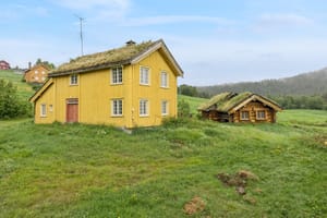 Våningshuset er bygd i ca 1825