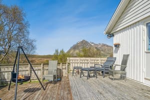 Reinhaugveien 66 - Våninghus 