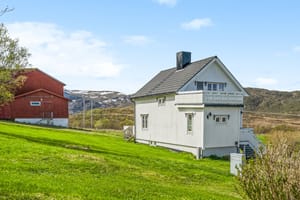 Reinhaugveien 70 (tidligere kårbolig)