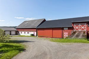 Tunet er romslig og velorganisert 