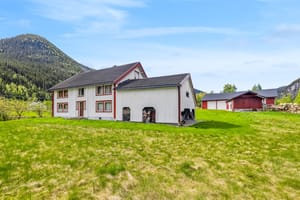 Fasade, ute og area