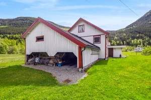 Fasade, ute og area