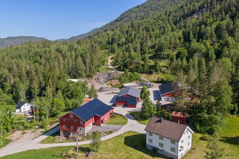 Velkommen til Lone Gård i Tørdal i Drangedal kommune med bla. stor- og småviltjakt