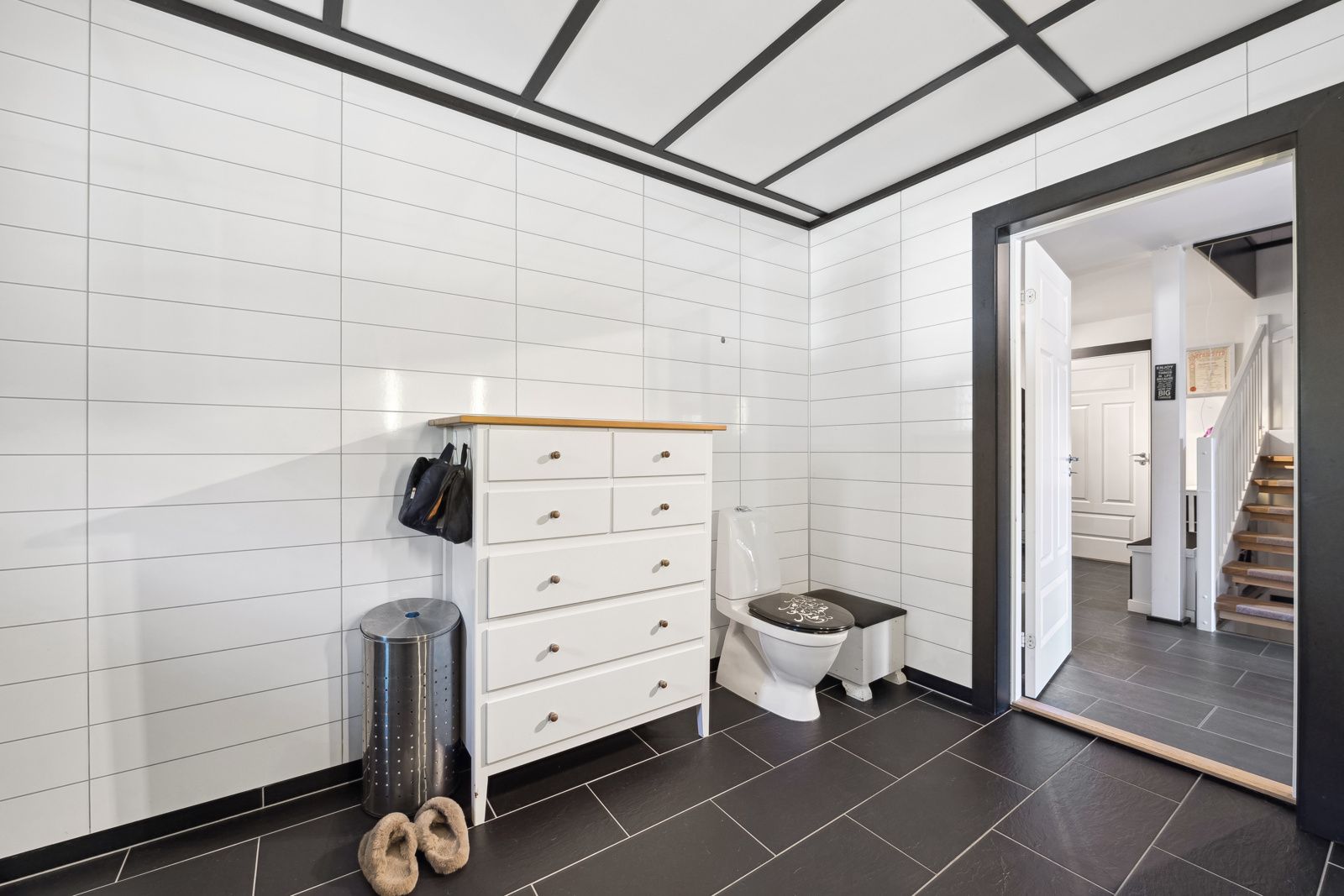 Bad i våningshuset