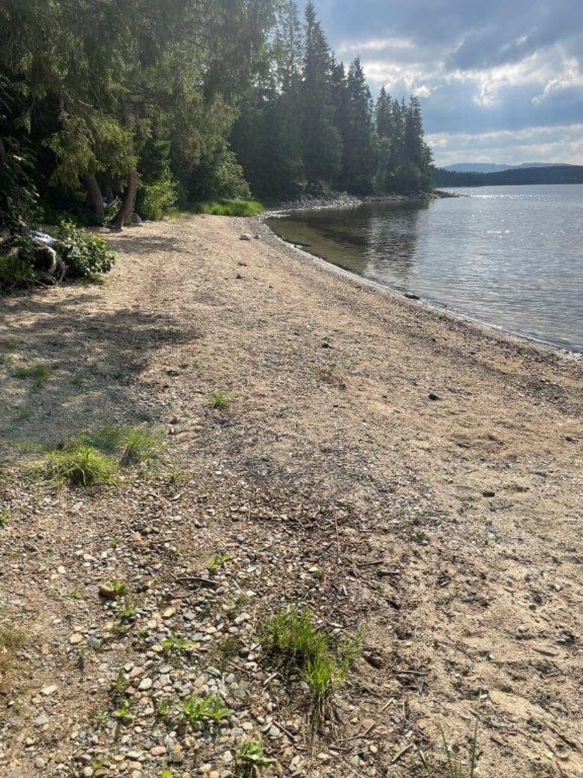 Egen badestrand på eiendommen