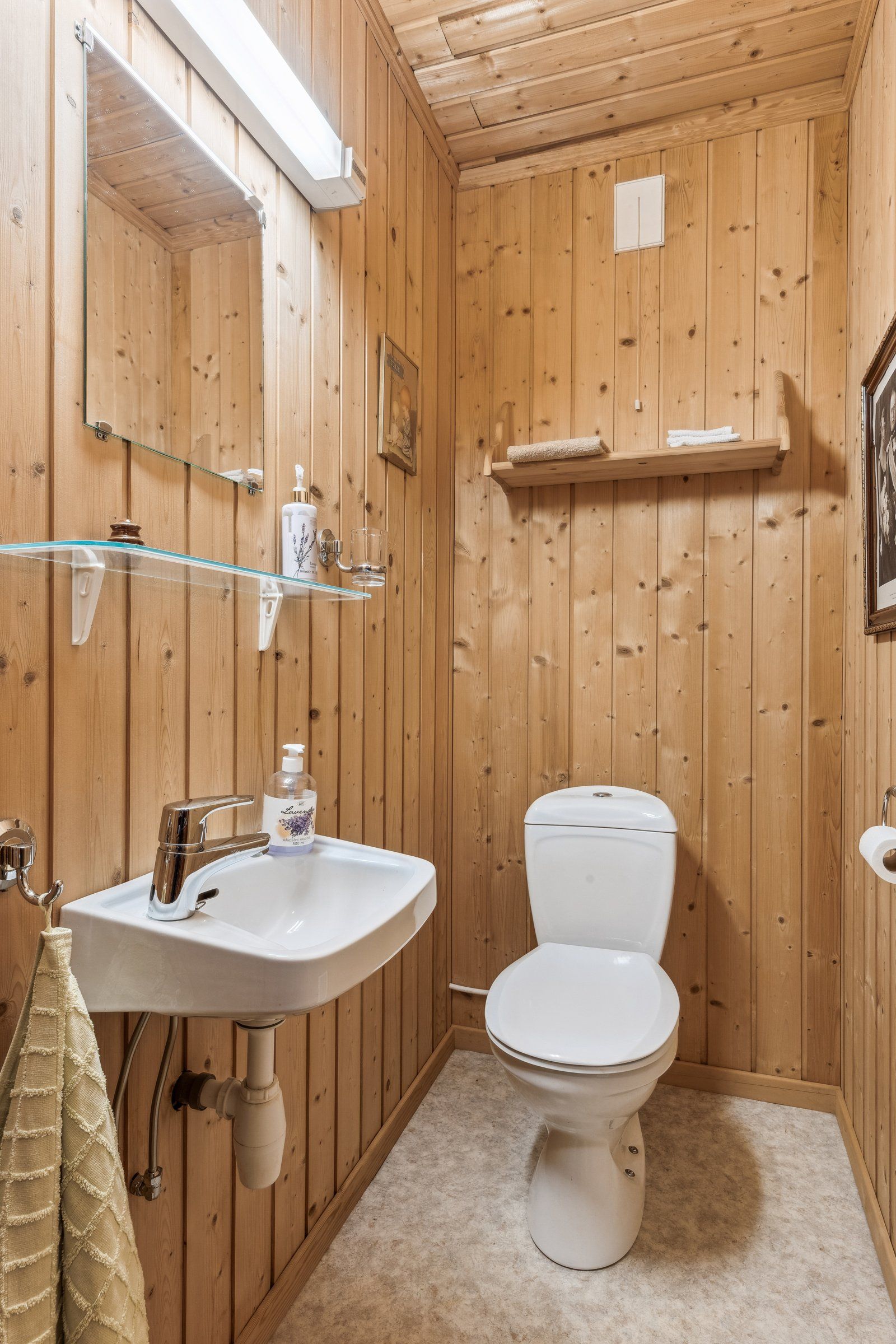 WC i kjeller