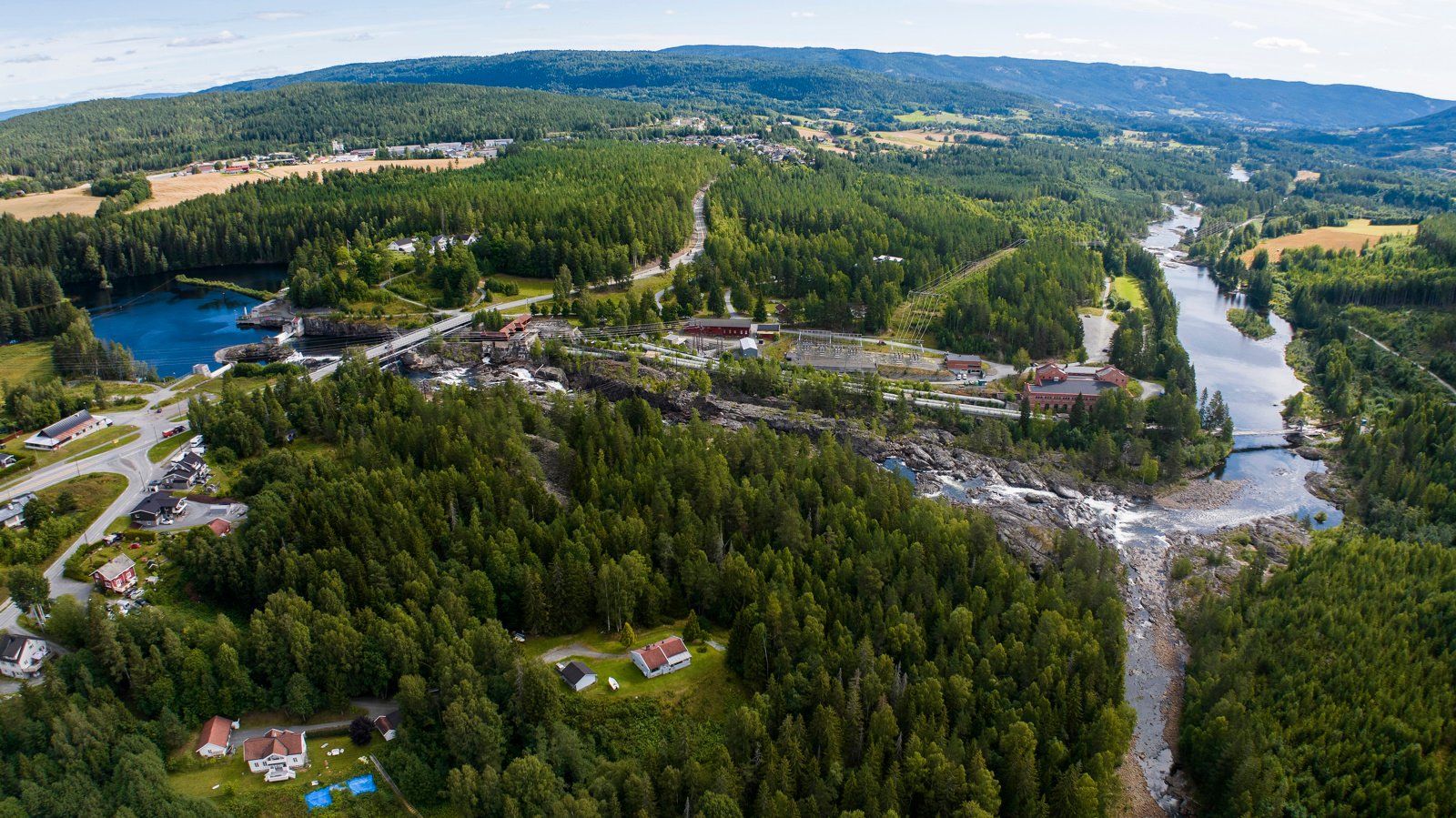 Mot øst