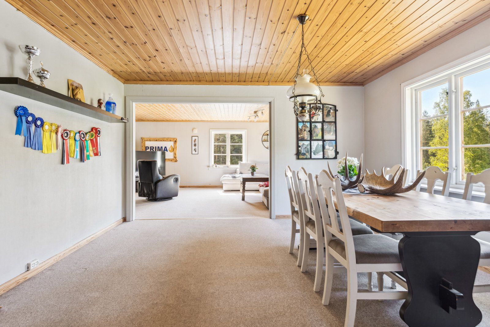 Stue i 2. etasje. Denne delen av huset egner seg godt for utleie