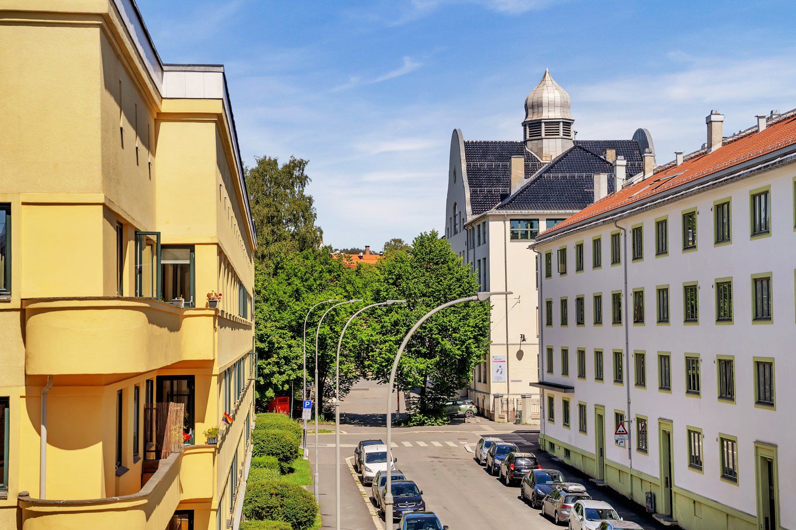 Eettertraktet beliggenhet i et rolig og familievennlig nabolag på Sagene - et av Oslos mest sjarmerende områder