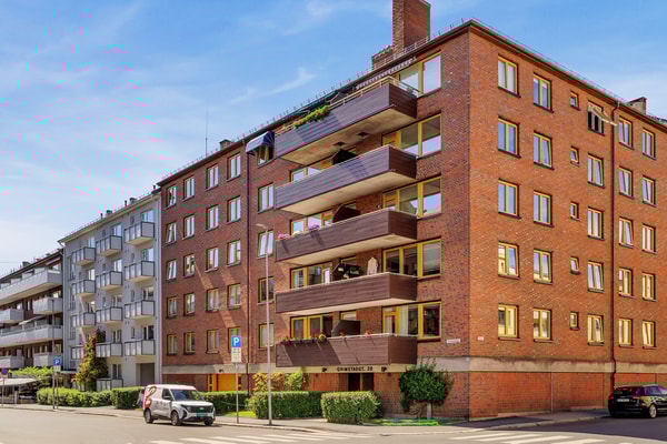 Lys og romslig 2-roms oppussingsmulighet med rolig og attraktiv beliggenhet på Sagene