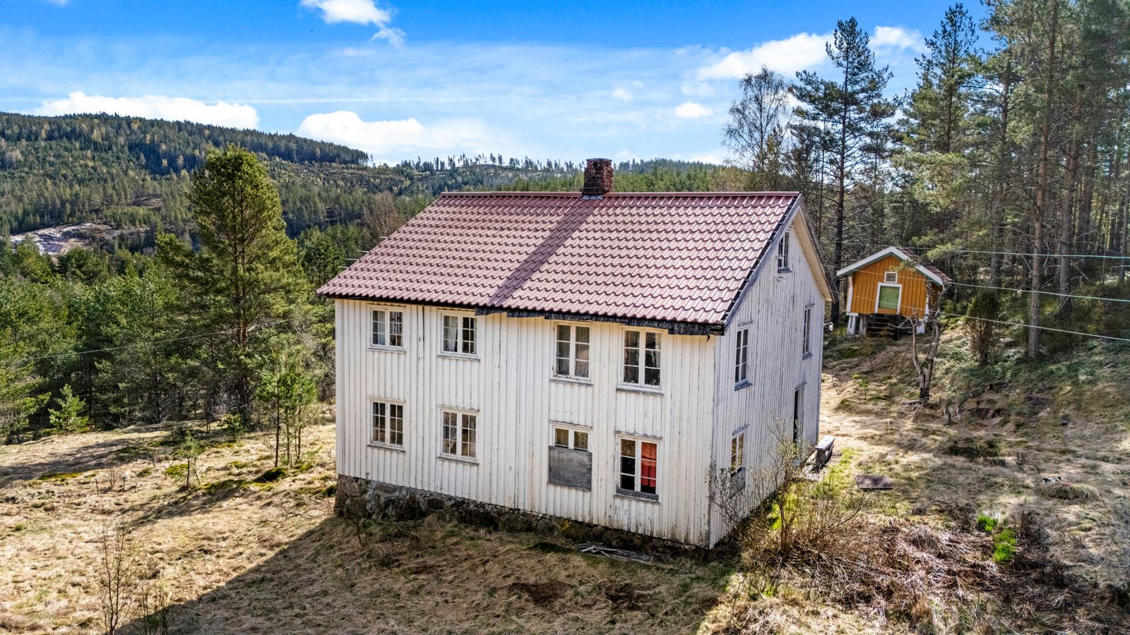 Våningshuset på eiendommen