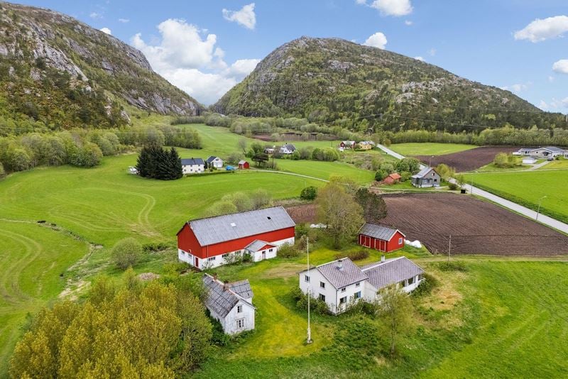 Velkommen til Fevågveien 245