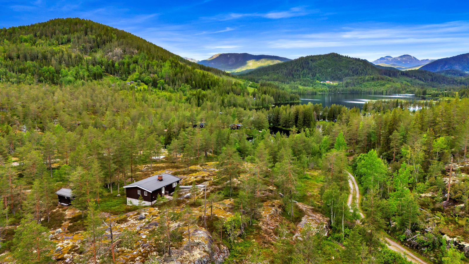 Byggeklare hyttetomter i idyllisk Telemarksnatur 