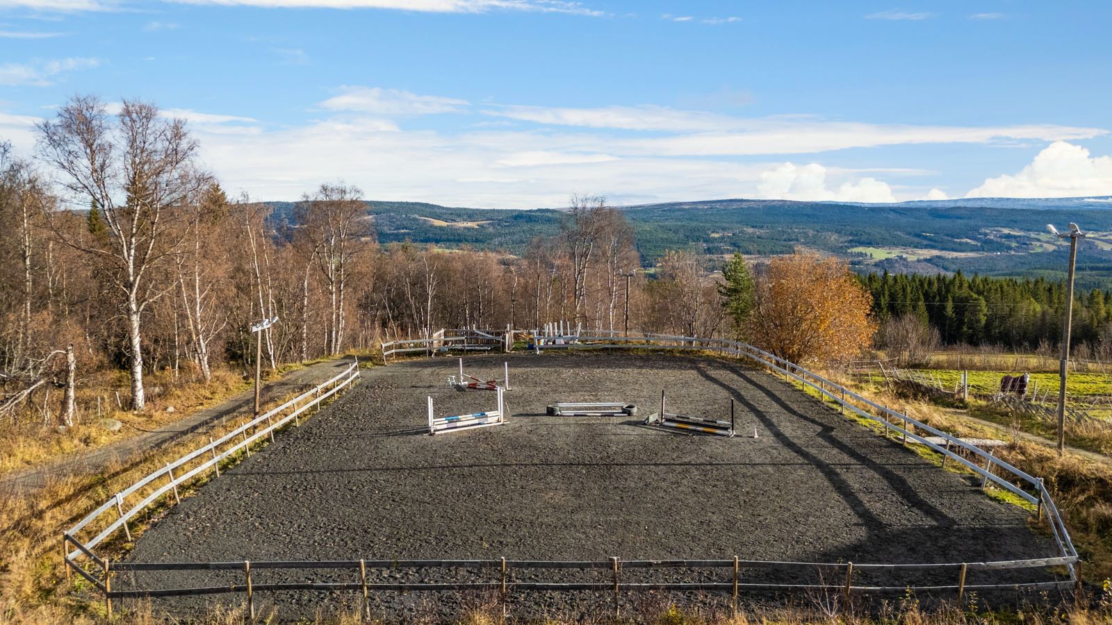 Ridebane/apellplass for hest