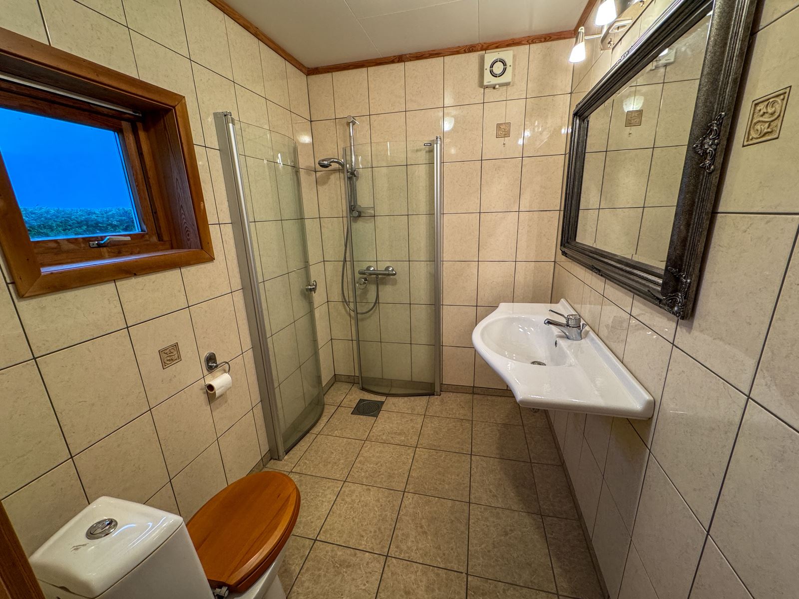 Bad m/dusj/wc/vask