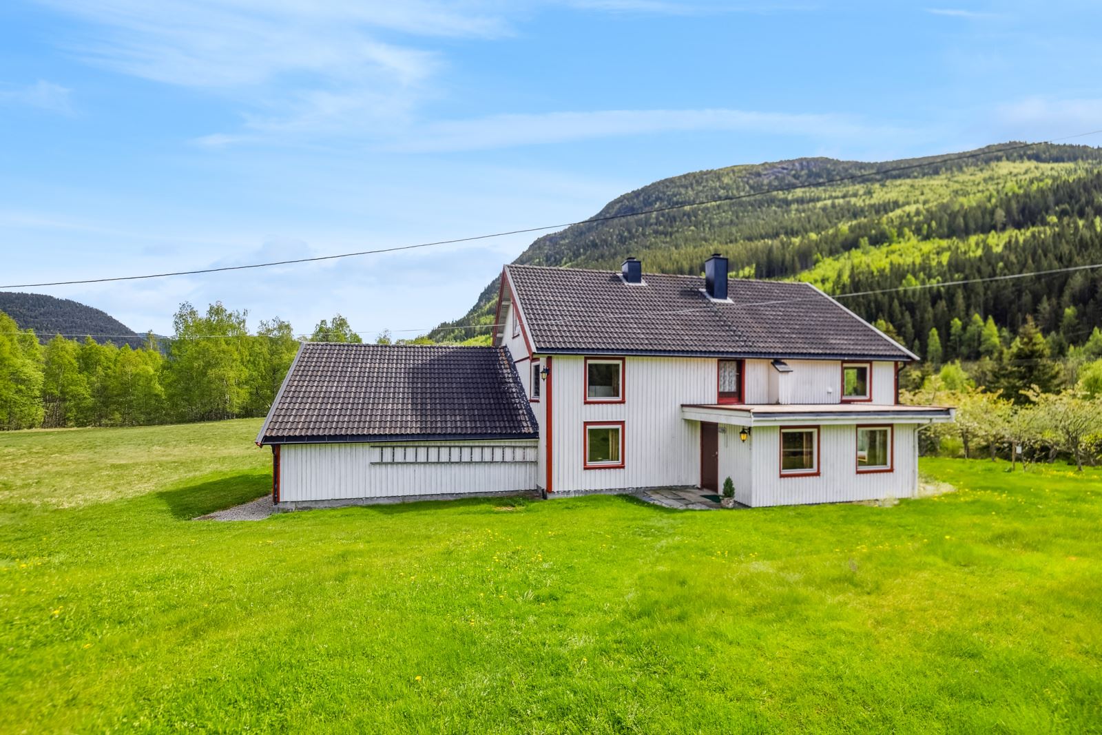 Fasade, ute og area