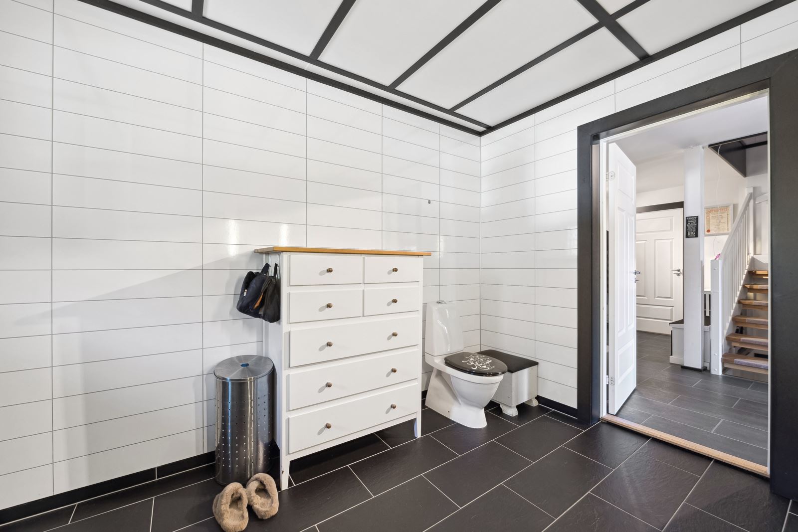 Bad i våningshuset