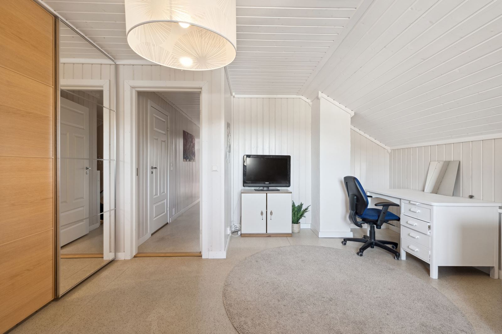Soverom i våningshuset