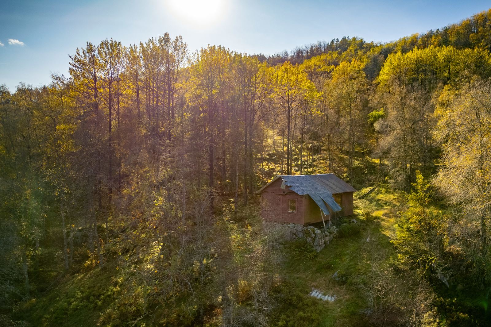 Dronebilde av hytta bilde 2