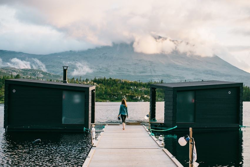 Langrenn og tur - flytende badstuer på Kvitåvatn ved Gaustablikk Fjellresort