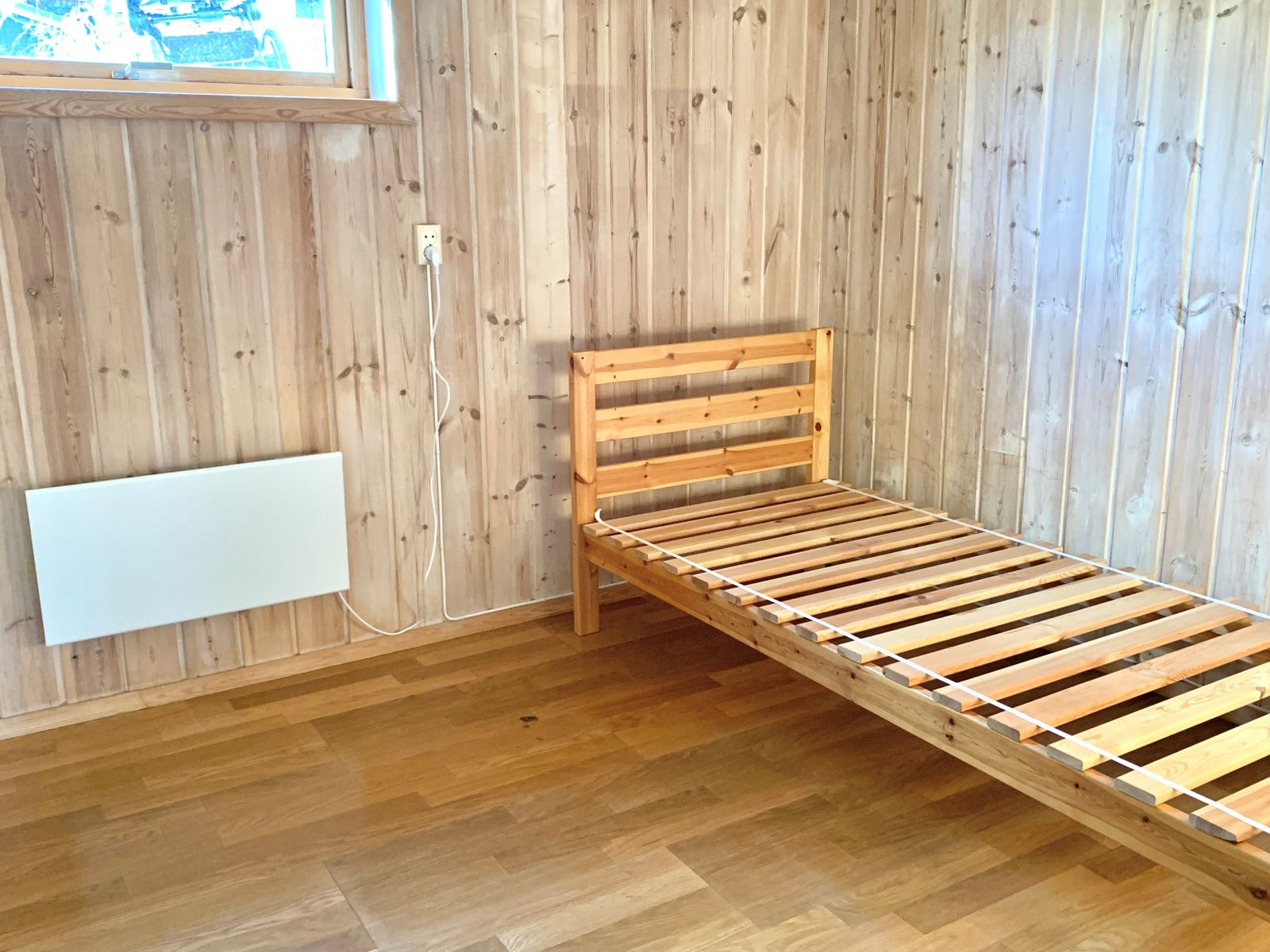 Utleiedelens tredje soverom- også med plass til seng og garderobe
